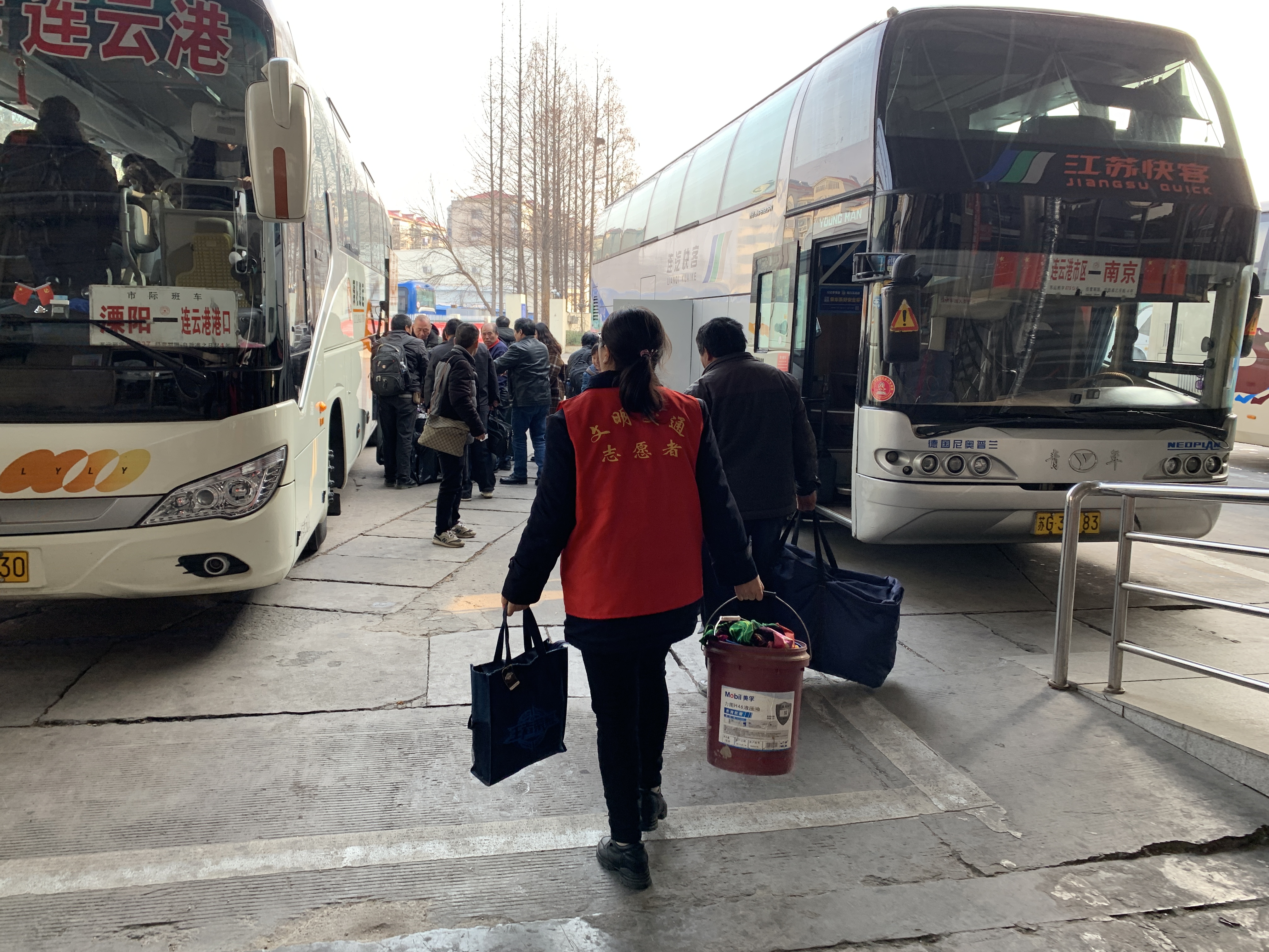 连汽快客公司开展志愿服务活动